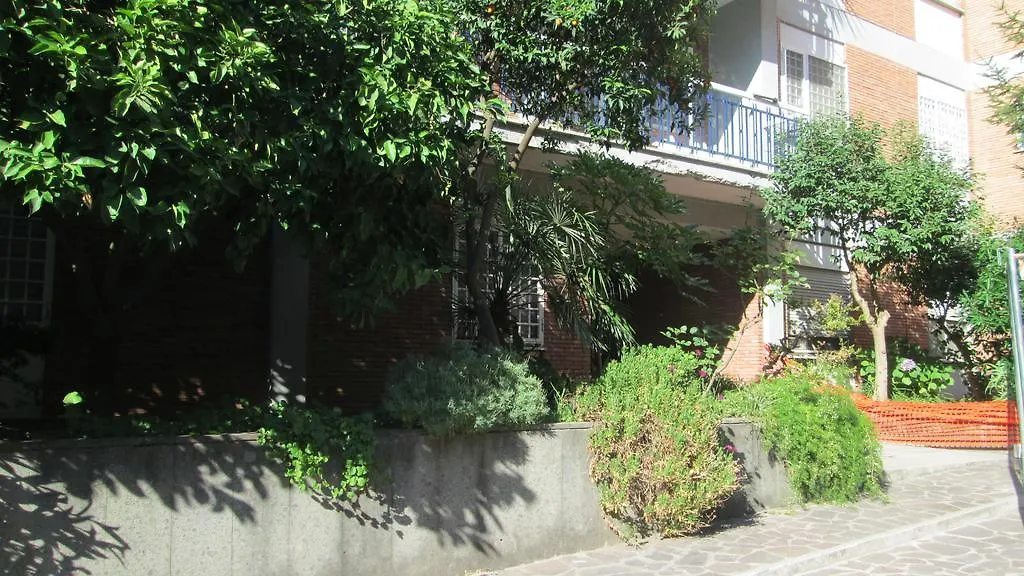 Royal Roma B&B