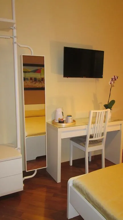 Royal Roma B&B Bed & Breakfast
