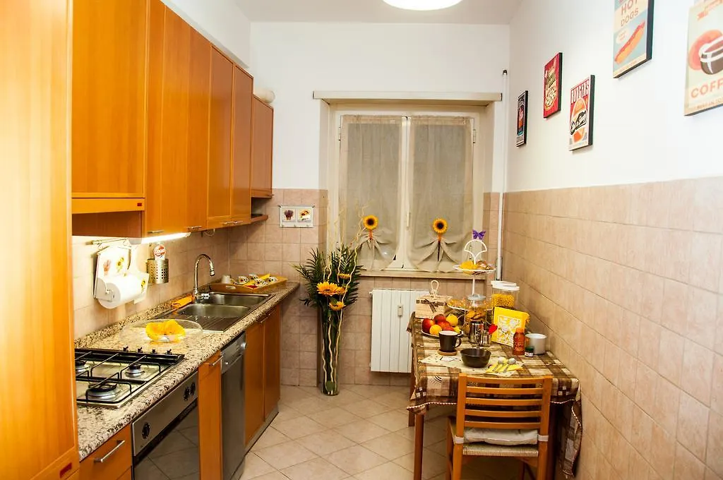 Royal Roma B&B 0*,